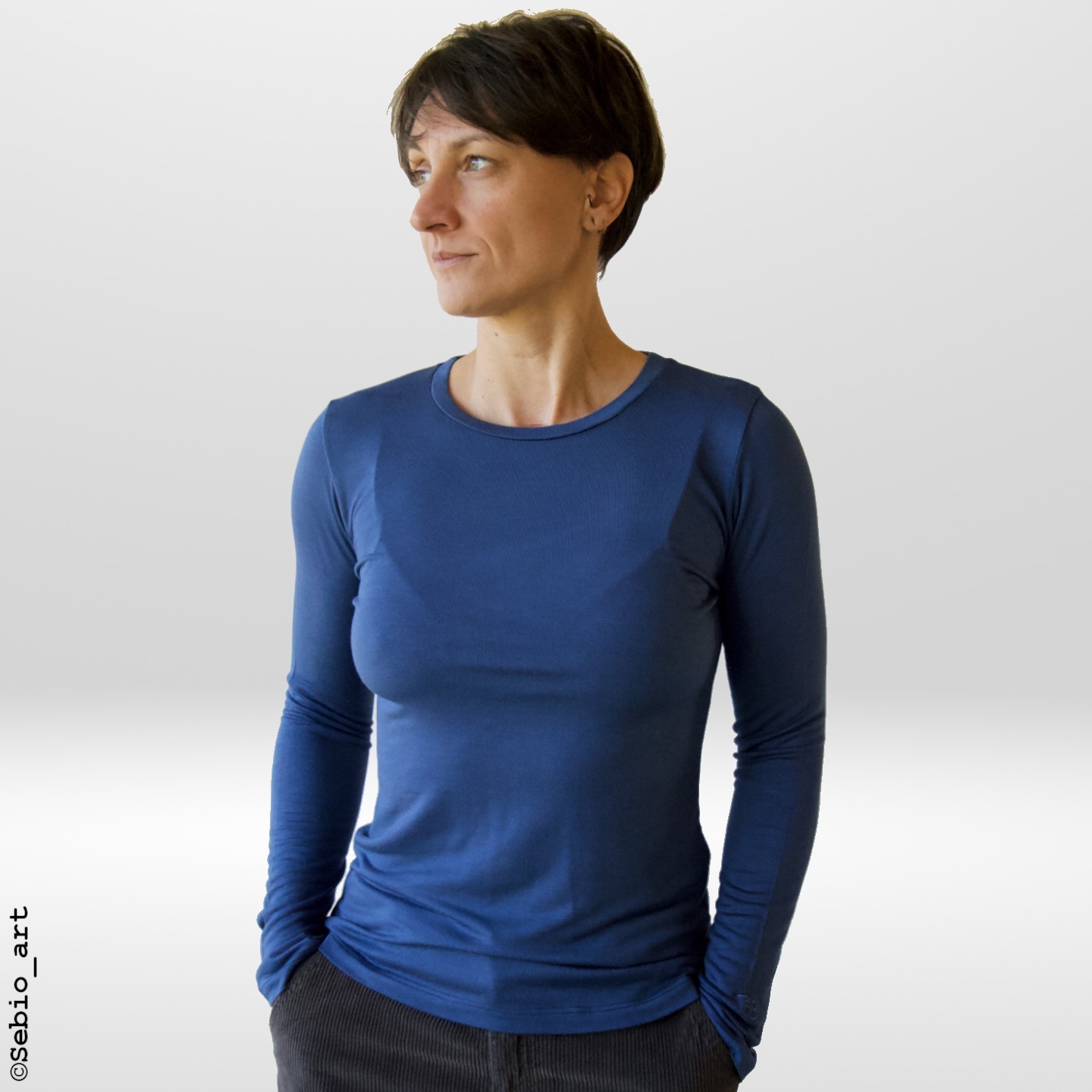Maglietta donna Soya. Colore Avio. Manica lunga